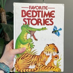 Vintage Favorite Bedtime Stories Animals Hardcover Picture Book Child Reading